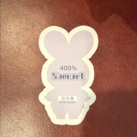 400% Samuel White Rabbit - Picture 6 of 6